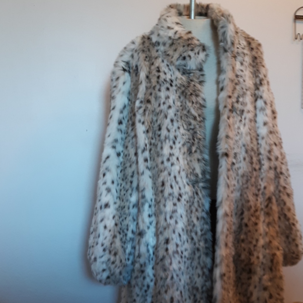 Fur coat
